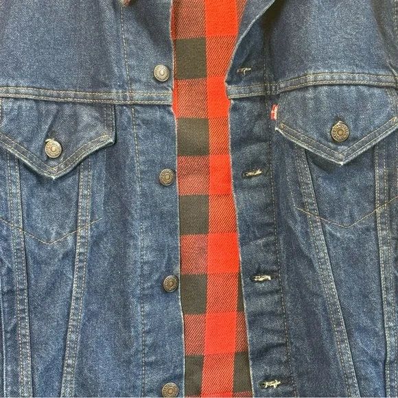 Levi's Vintage Red and Black Buffalo Plaid Trucker Denim Jacket. Size 42